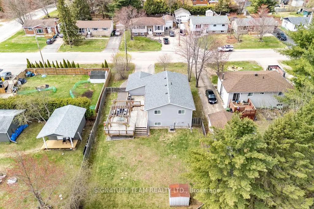 Photo 12 of 41 Audrey Street, Petawawa — HOMEH