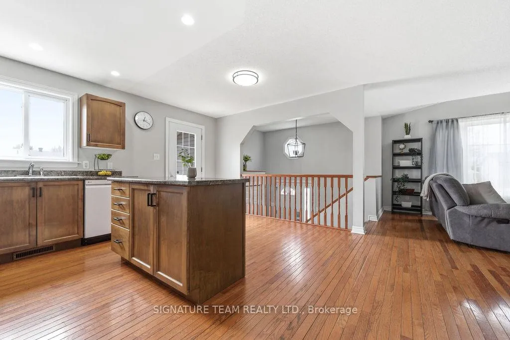 Photo 26 of 41 Audrey Street, Petawawa — HOMEH