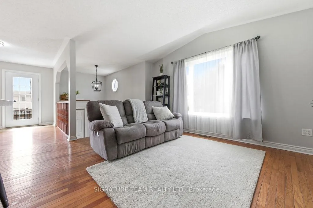 Photo 27 of 41 Audrey Street, Petawawa — HOMEH