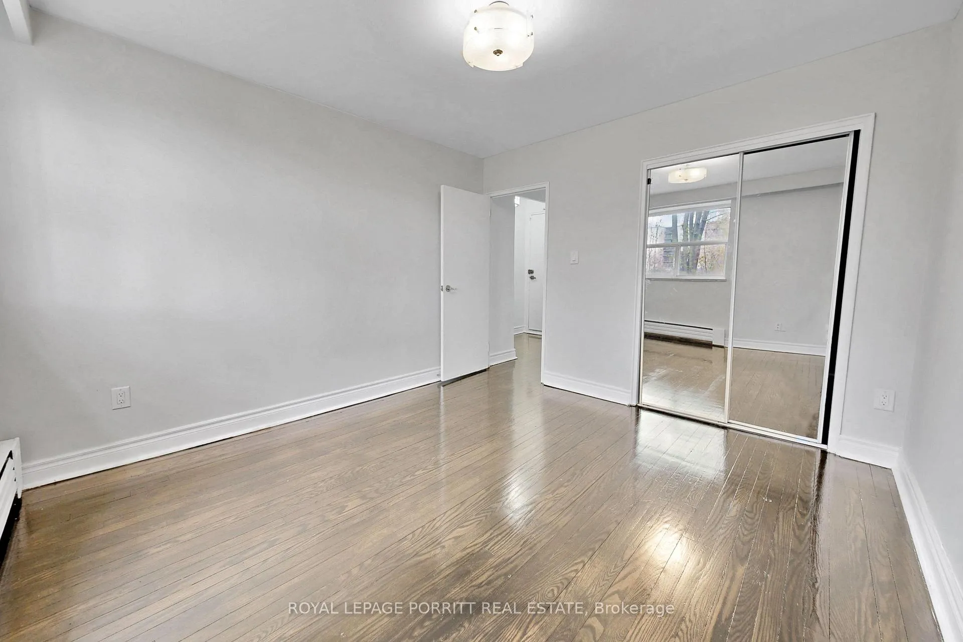Photo 21 of Unit 5, 4 Superior Avenue, Etobicoke, Mimico — HOMEH