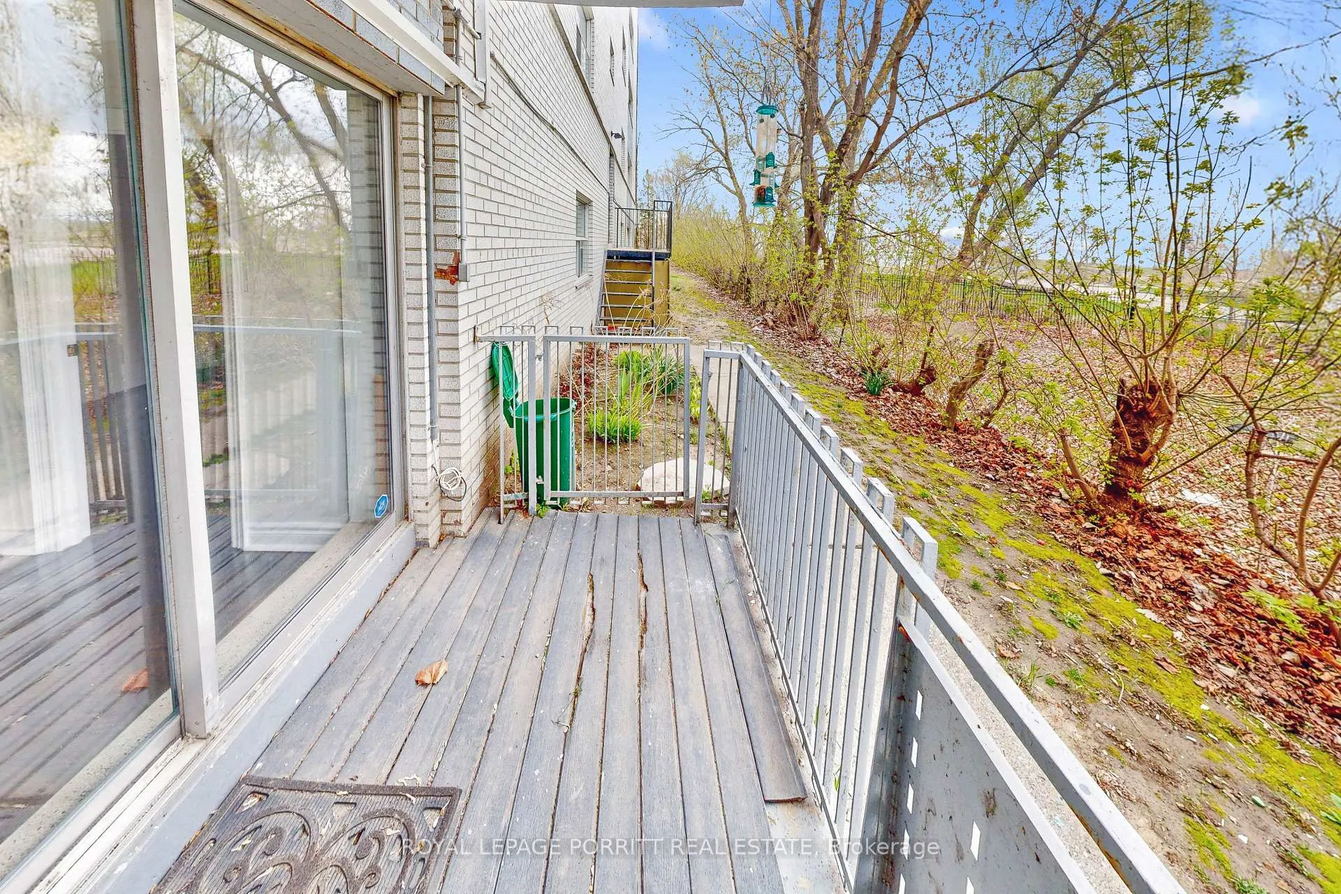 Photo 23 of Unit 5, 4 Superior Avenue, Etobicoke, Mimico — HOMEH