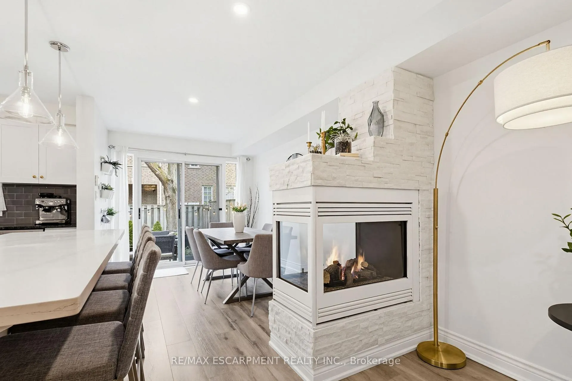Photo 10 of Unit 38, 5555 Prince William Drive, Burlington, Appleby — HOMEH