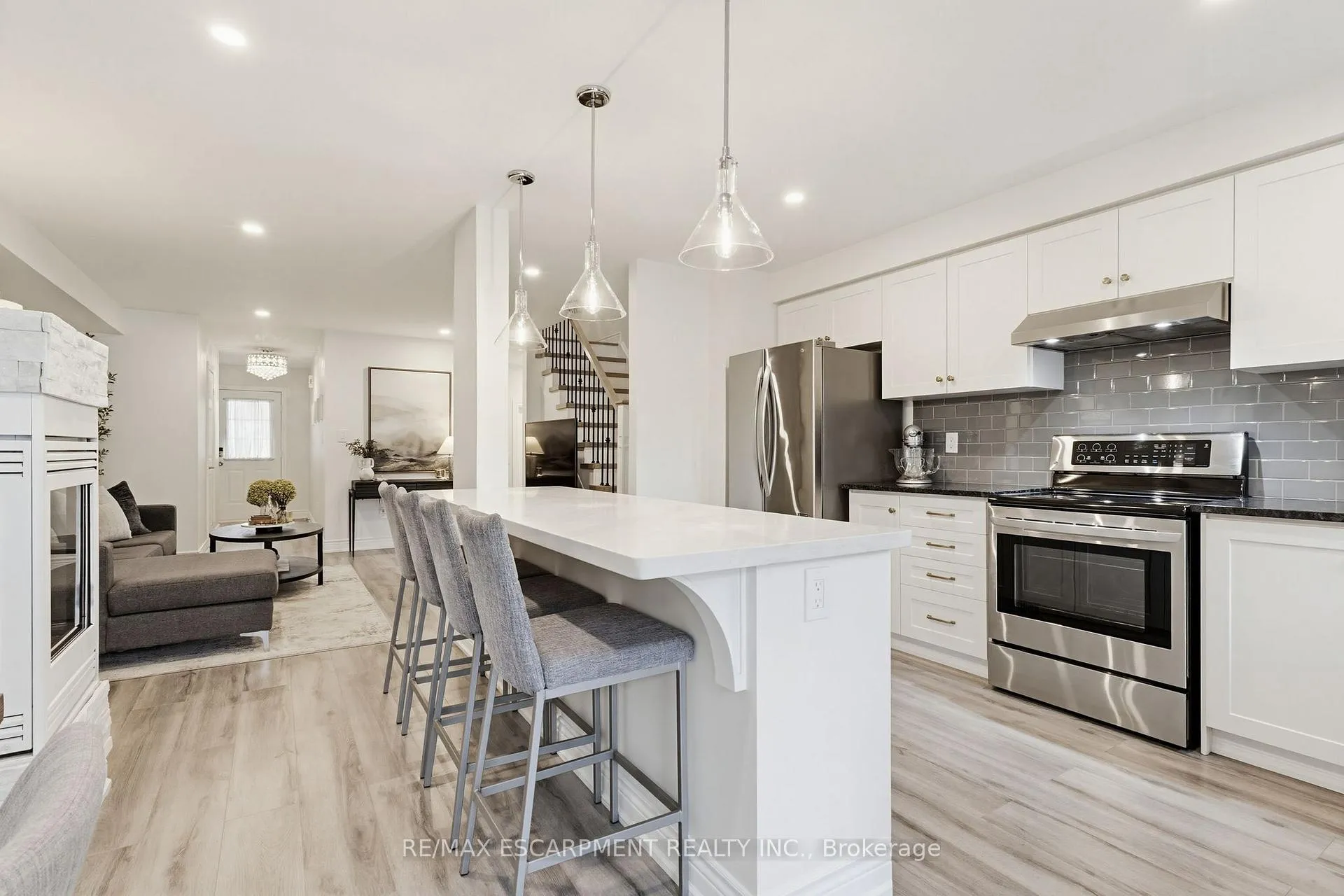 Photo 14 of Unit 38, 5555 Prince William Drive, Burlington, Appleby — HOMEH