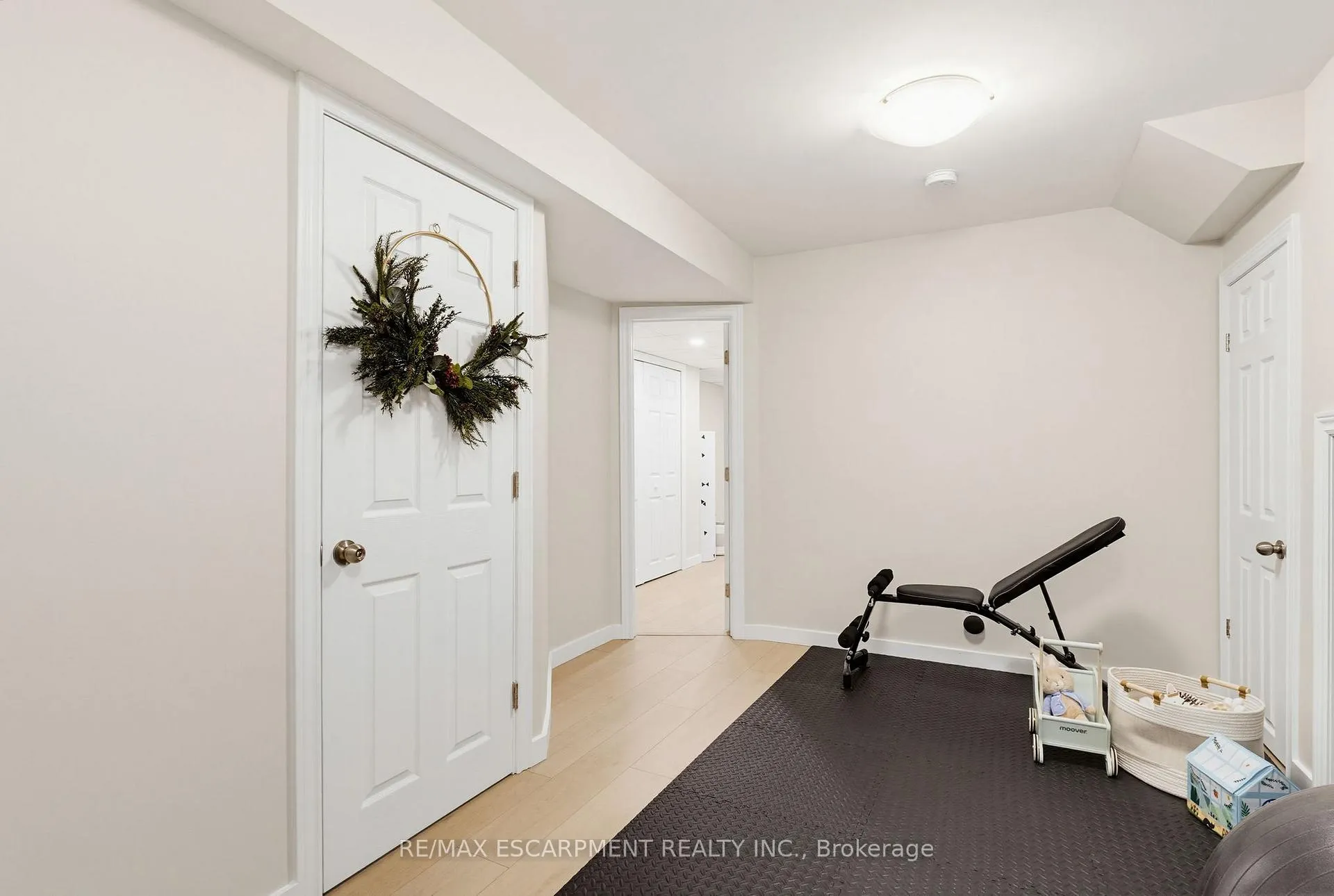 Photo 26 of Unit 38, 5555 Prince William Drive, Burlington, Appleby — HOMEH