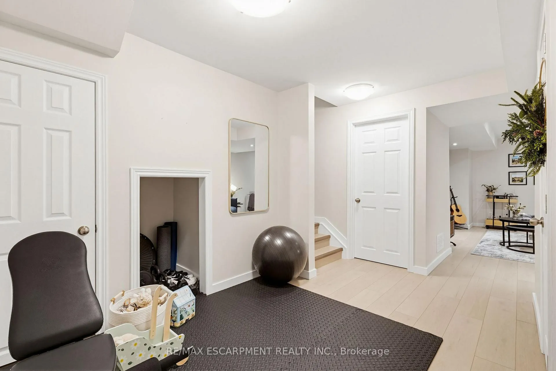 Photo 27 of Unit 38, 5555 Prince William Drive, Burlington, Appleby — HOMEH