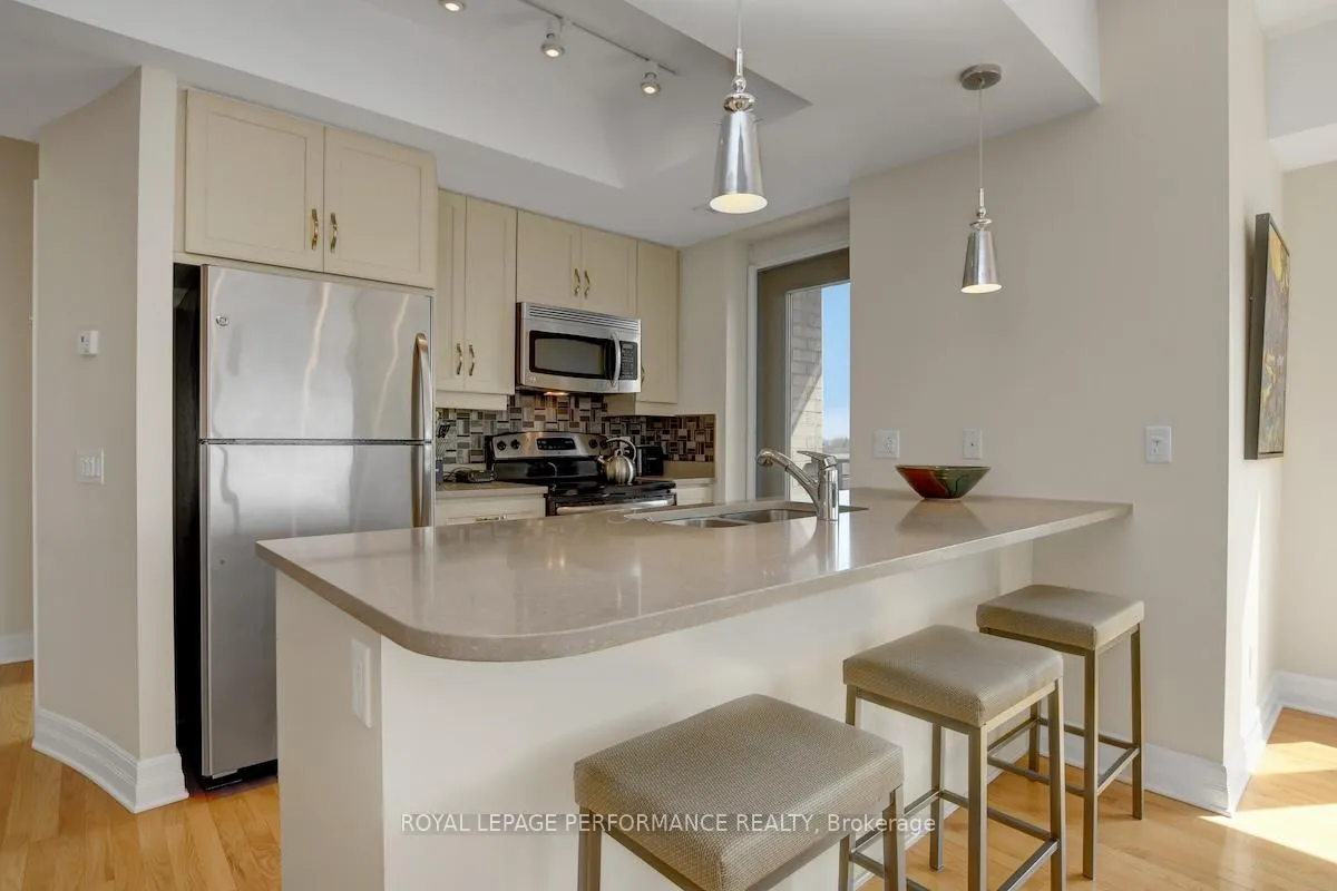 Photo 6 of Unit 1101, 75 Cleary Avenue, Ottawa, Woodroffe — HOMEH