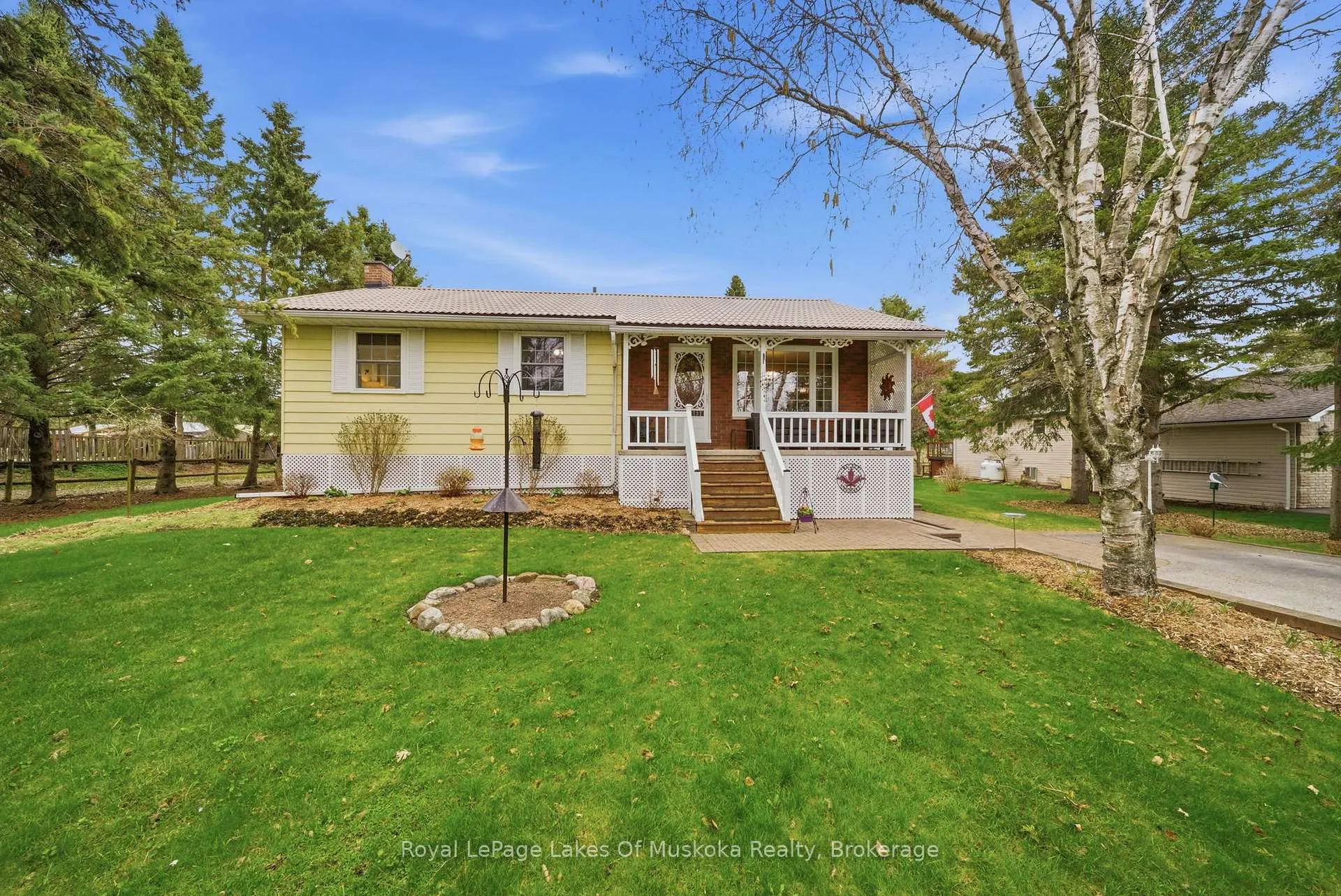 Photo 2 of 4917 Line 9 N, Oro-Medonte, Rural Oro-Medonte — HOMEH