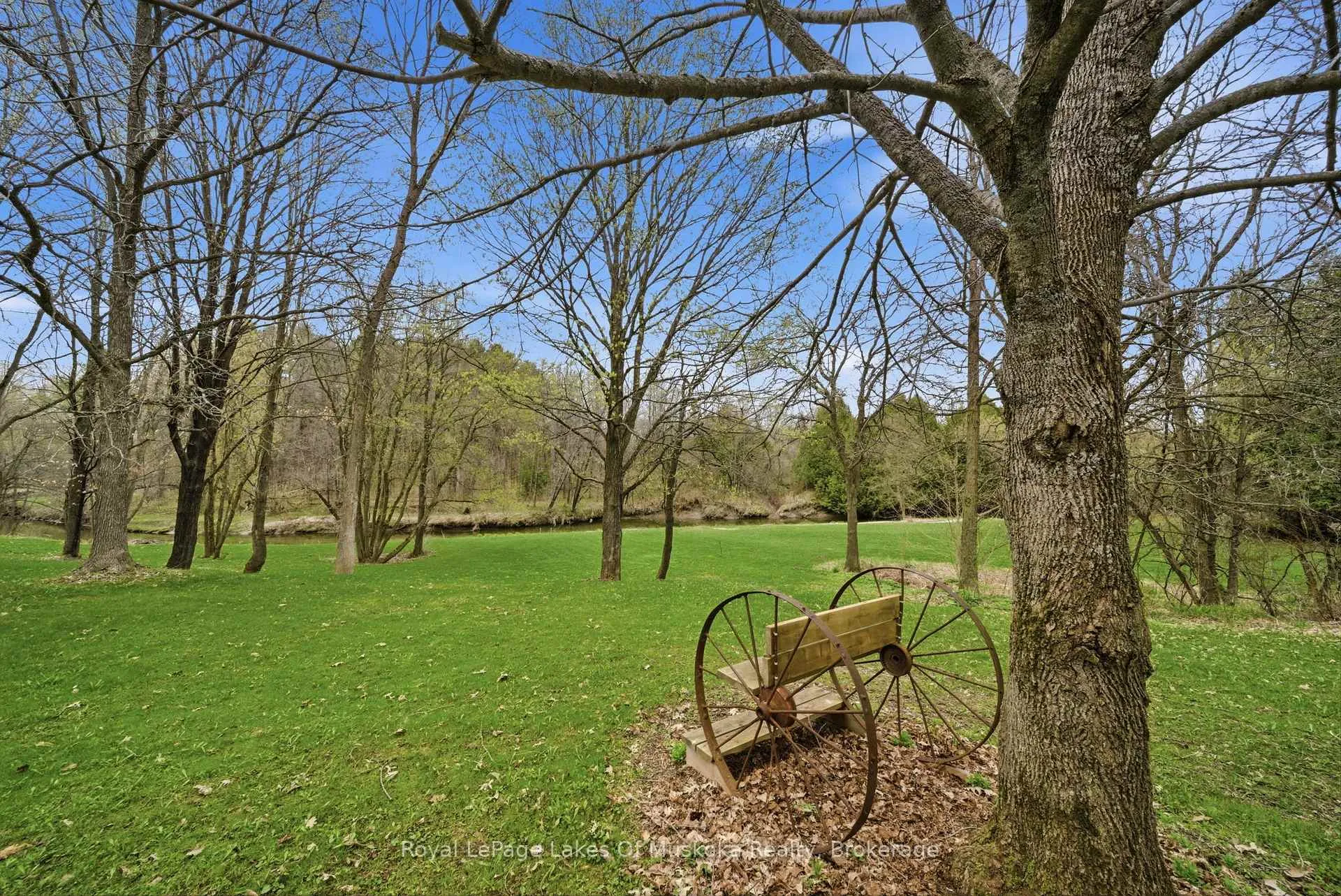 Photo 39 of 4917 Line 9 N, Oro-Medonte, Rural Oro-Medonte — HOMEH