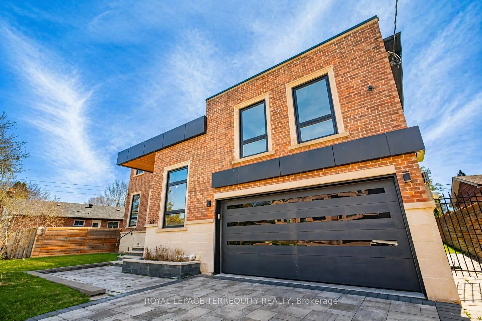 Photo 16 of 45 Seaton Drive, Aurora, Aurora Highlands — HOMEH
