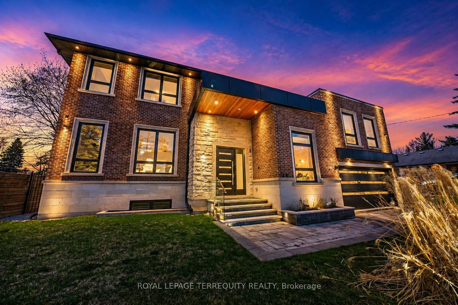 Photo 20 of 45 Seaton Drive, Aurora, Aurora Highlands — HOMEH