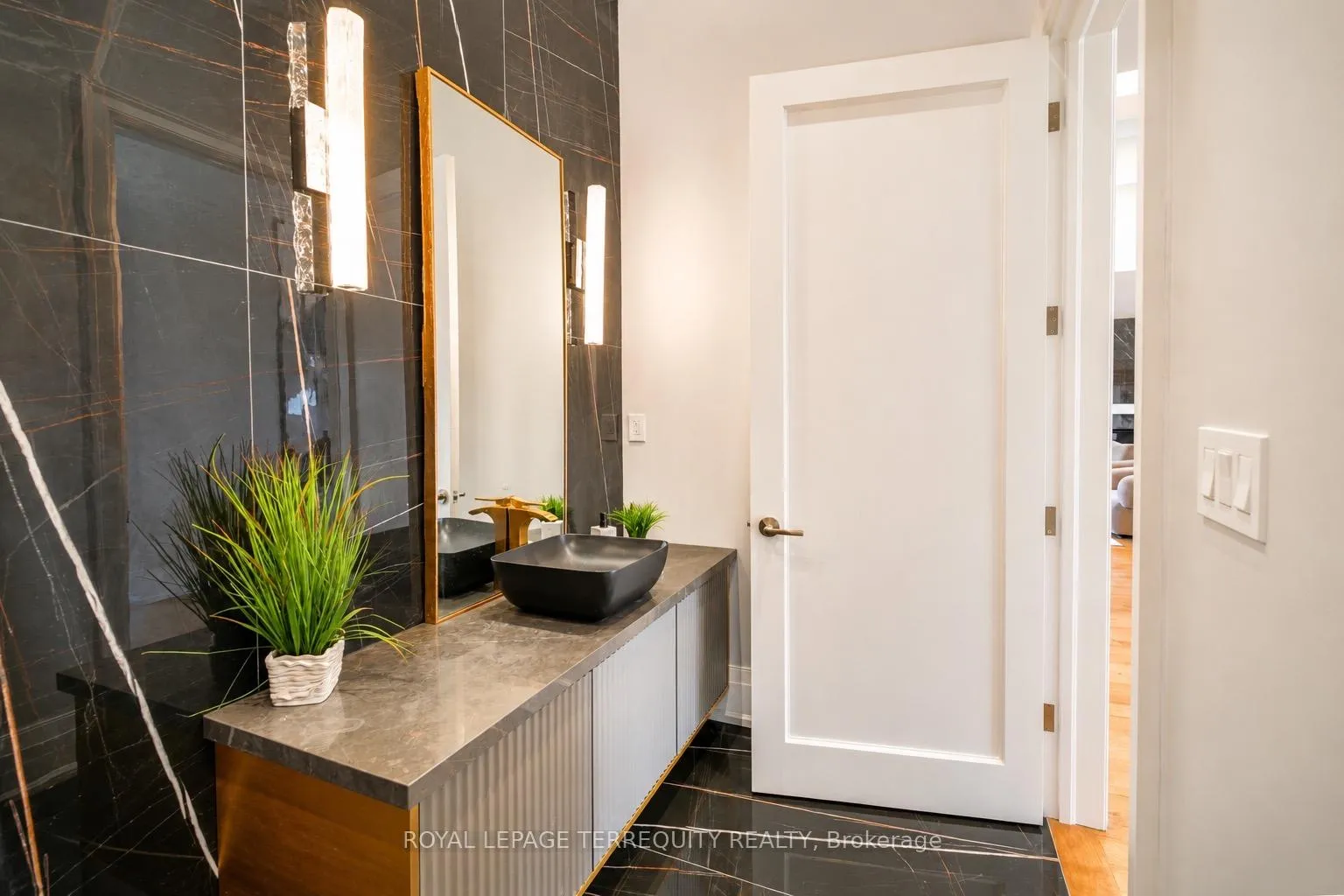 Photo 49 of 45 Seaton Drive, Aurora, Aurora Highlands — HOMEH