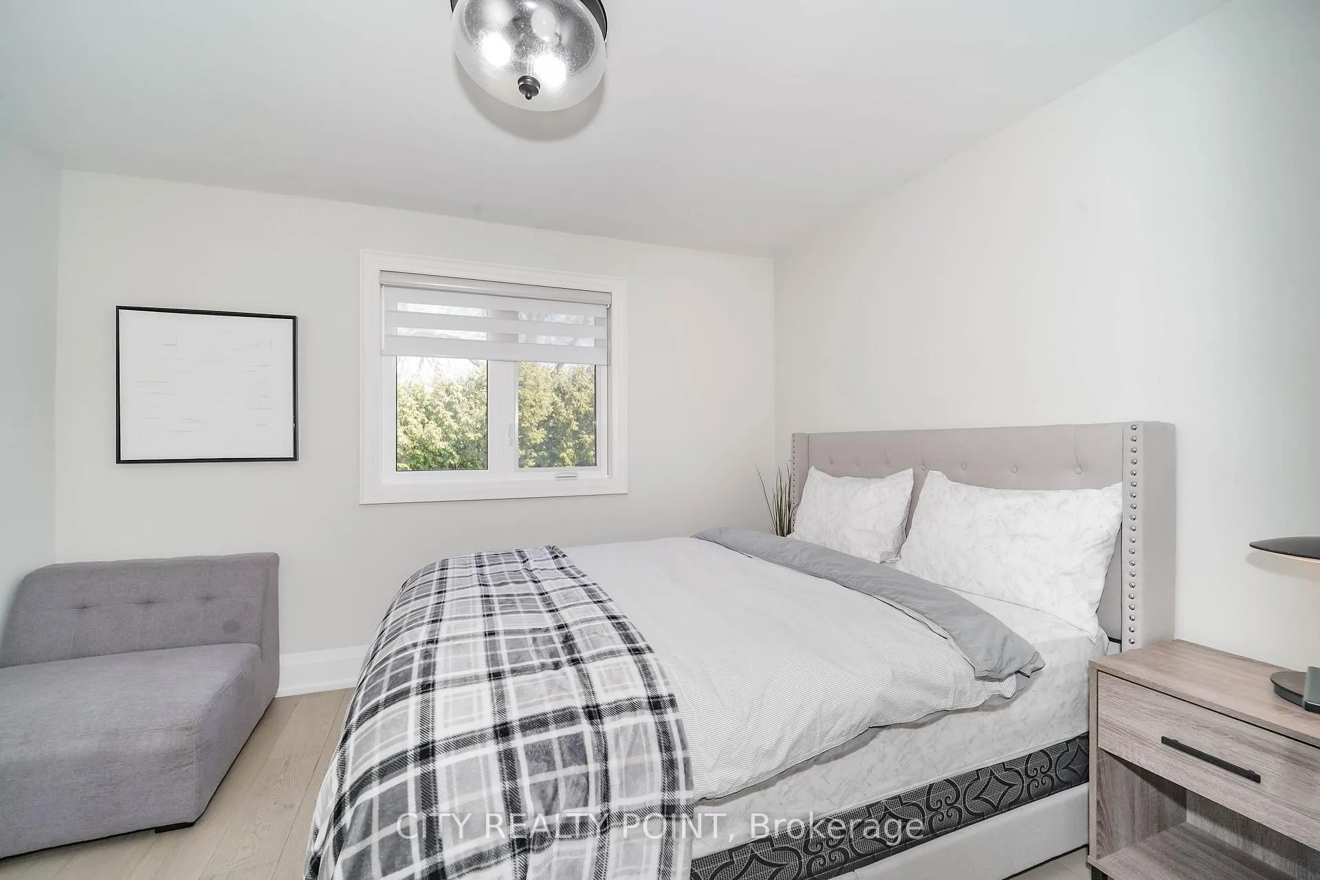 Photo 18 of 1371 Ogden Avenue, Mississauga, Lakeview — HOMEH