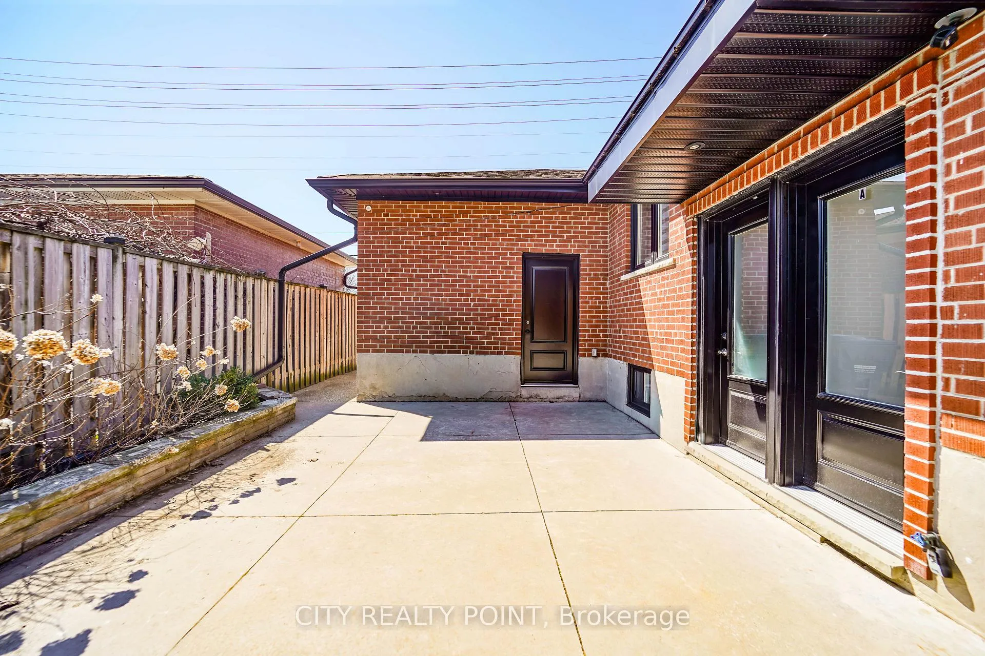 Photo 21 of 1371 Ogden Avenue, Mississauga, Lakeview — HOMEH