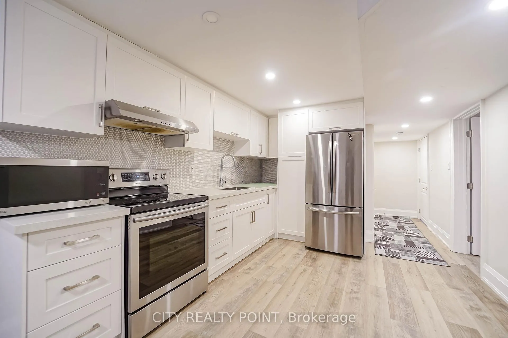 Photo 25 of 1371 Ogden Avenue, Mississauga, Lakeview — HOMEH