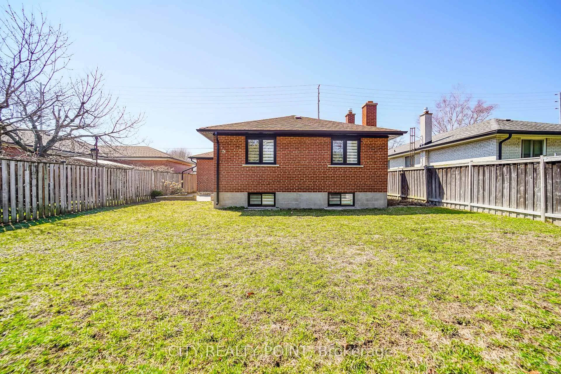 Photo 34 of 1371 Ogden Avenue, Mississauga, Lakeview — HOMEH