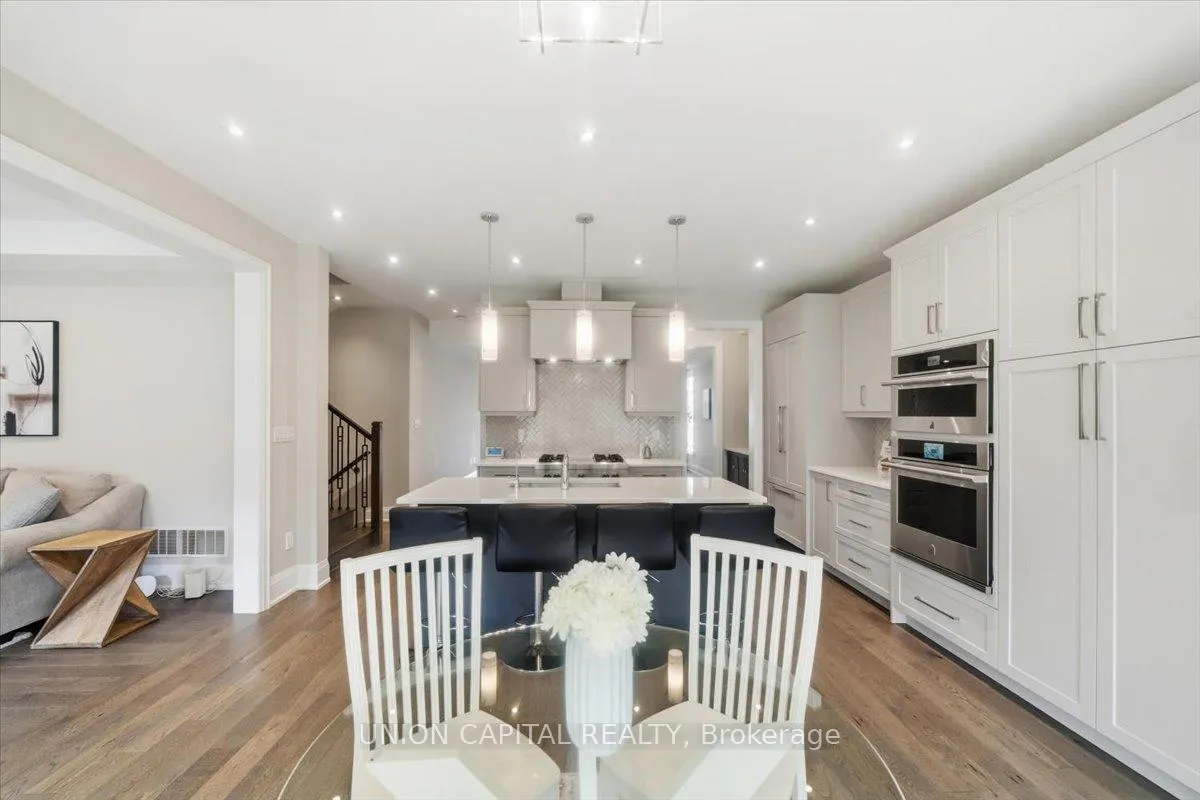 Photo 9 of 75 Bethpage Crescent, Newmarket, Glenway Estates — HOMEH