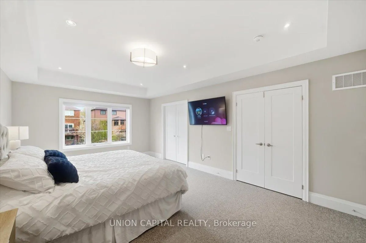 Photo 14 of 75 Bethpage Crescent, Newmarket, Glenway Estates — HOMEH