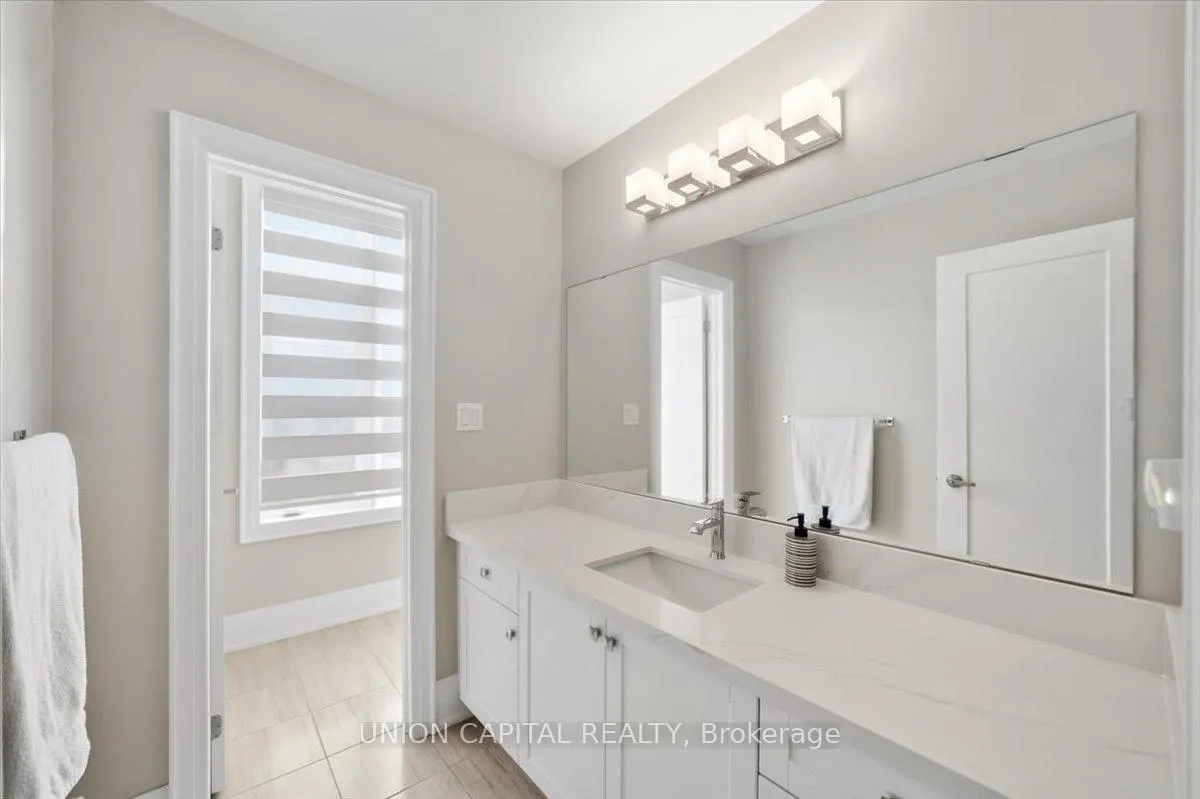 Photo 25 of 75 Bethpage Crescent, Newmarket, Glenway Estates — HOMEH