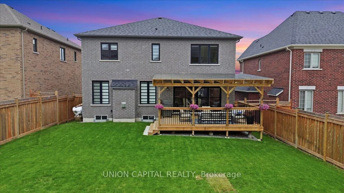 Photo 50 of 75 Bethpage Crescent, Newmarket, Glenway Estates — HOMEH