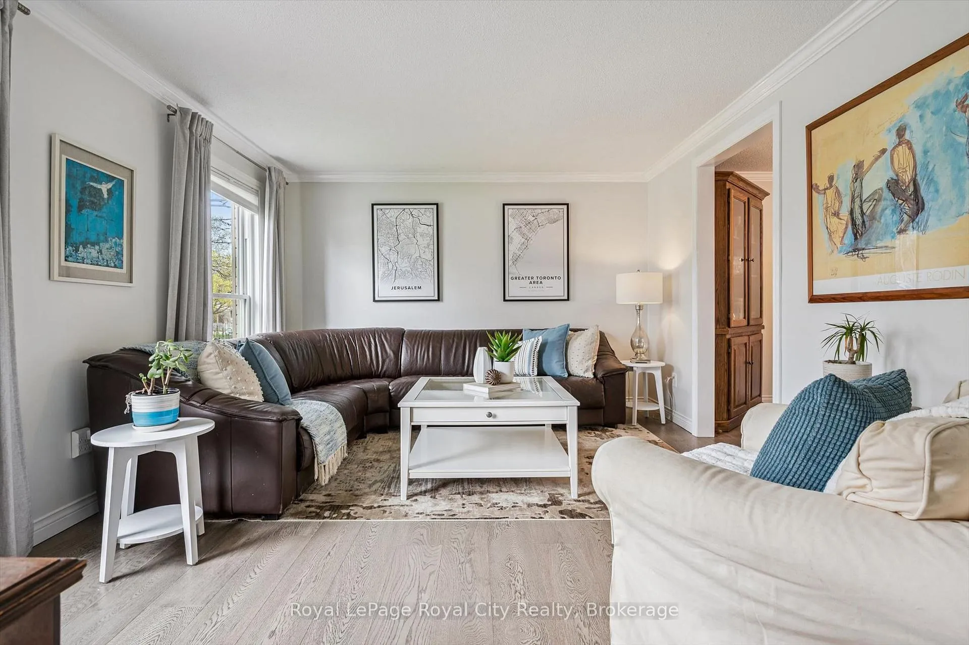 Photo 5 of 256 West Acres Drive, Guelph, Willow West/Sugarbush/West Acres — HOMEH