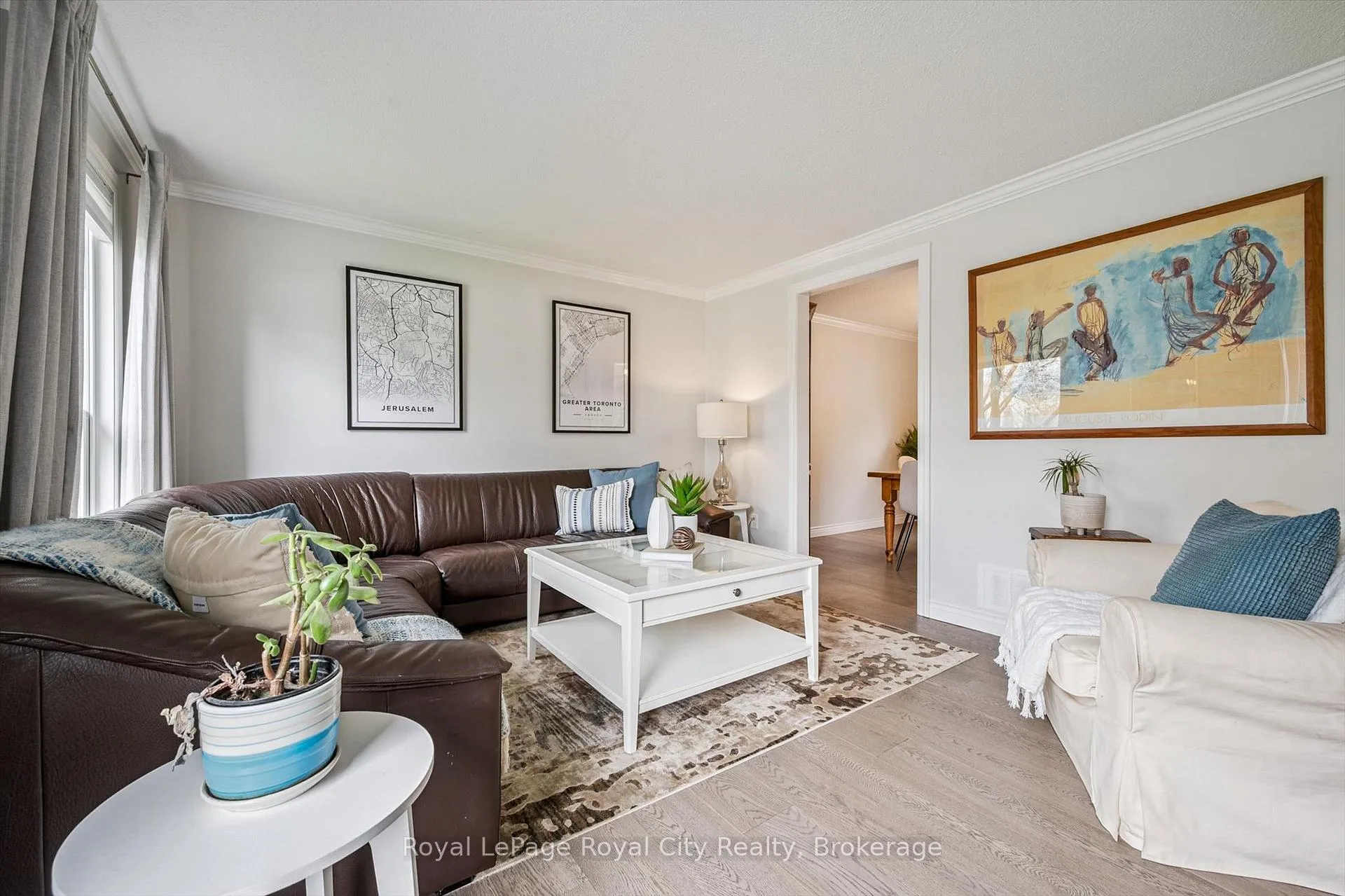 Photo 7 of 256 West Acres Drive, Guelph, Willow West/Sugarbush/West Acres — HOMEH