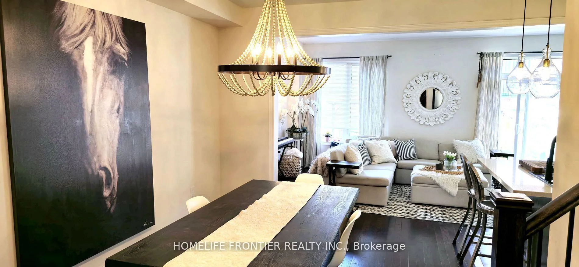 Photo 5 of 200 Roy Harper Avenue, Aurora, Rural Aurora — HOMEH