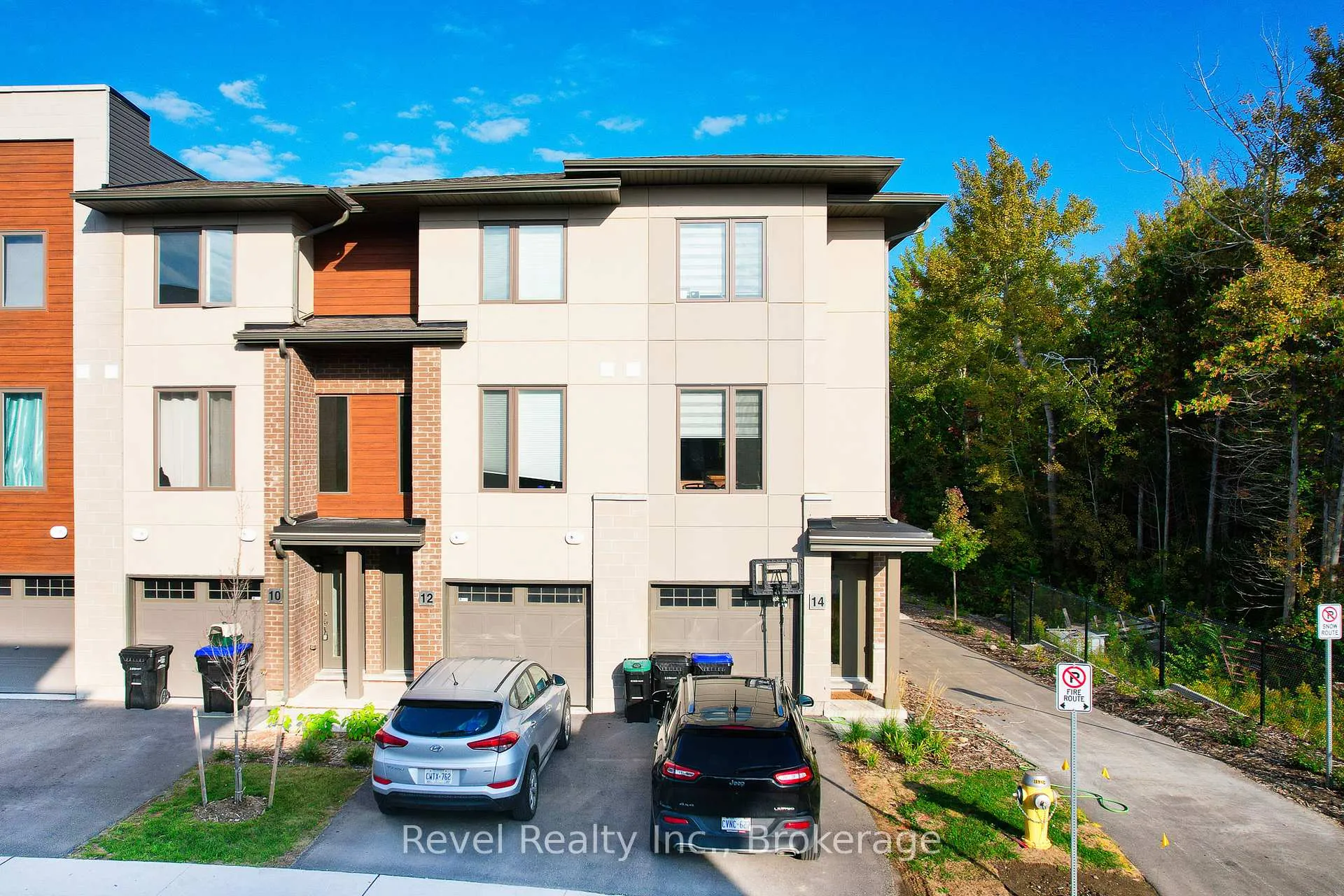 Front of 14 Winters Crescent