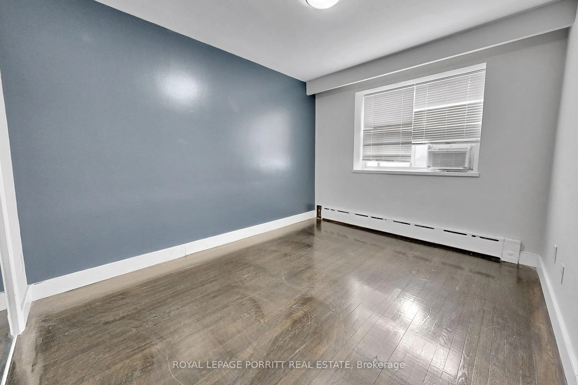 Photo 17 of Unit 5, 2 Superior Avenue, Etobicoke, Mimico — HOMEH