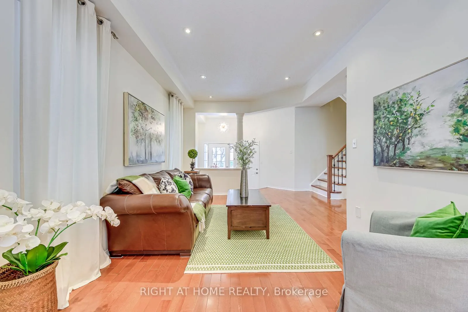 Photo 7 of 5041 Dubonet Drive, Mississauga, Churchill Meadows — HOMEH