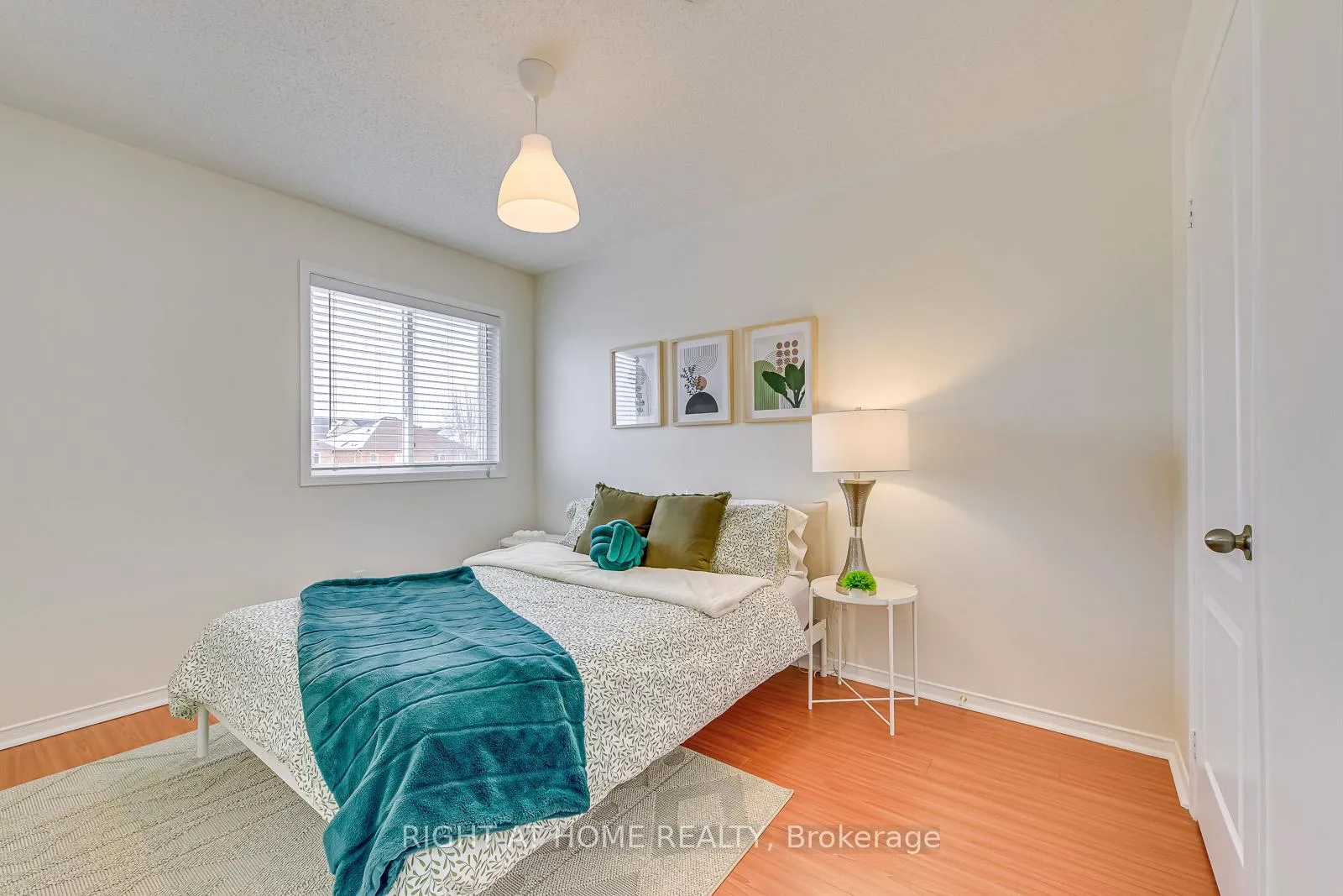 Photo 24 of 5041 Dubonet Drive, Mississauga, Churchill Meadows — HOMEH