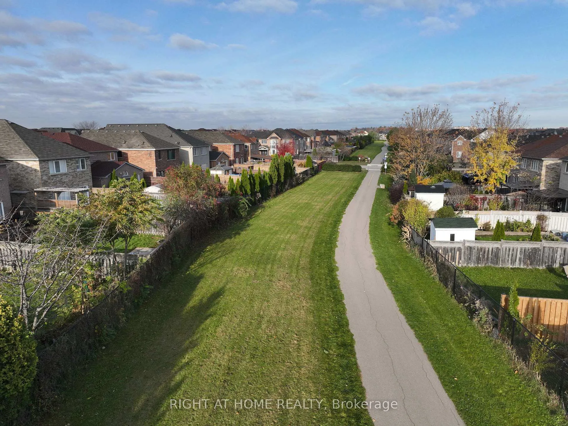 Photo 34 of 5041 Dubonet Drive, Mississauga, Churchill Meadows — HOMEH