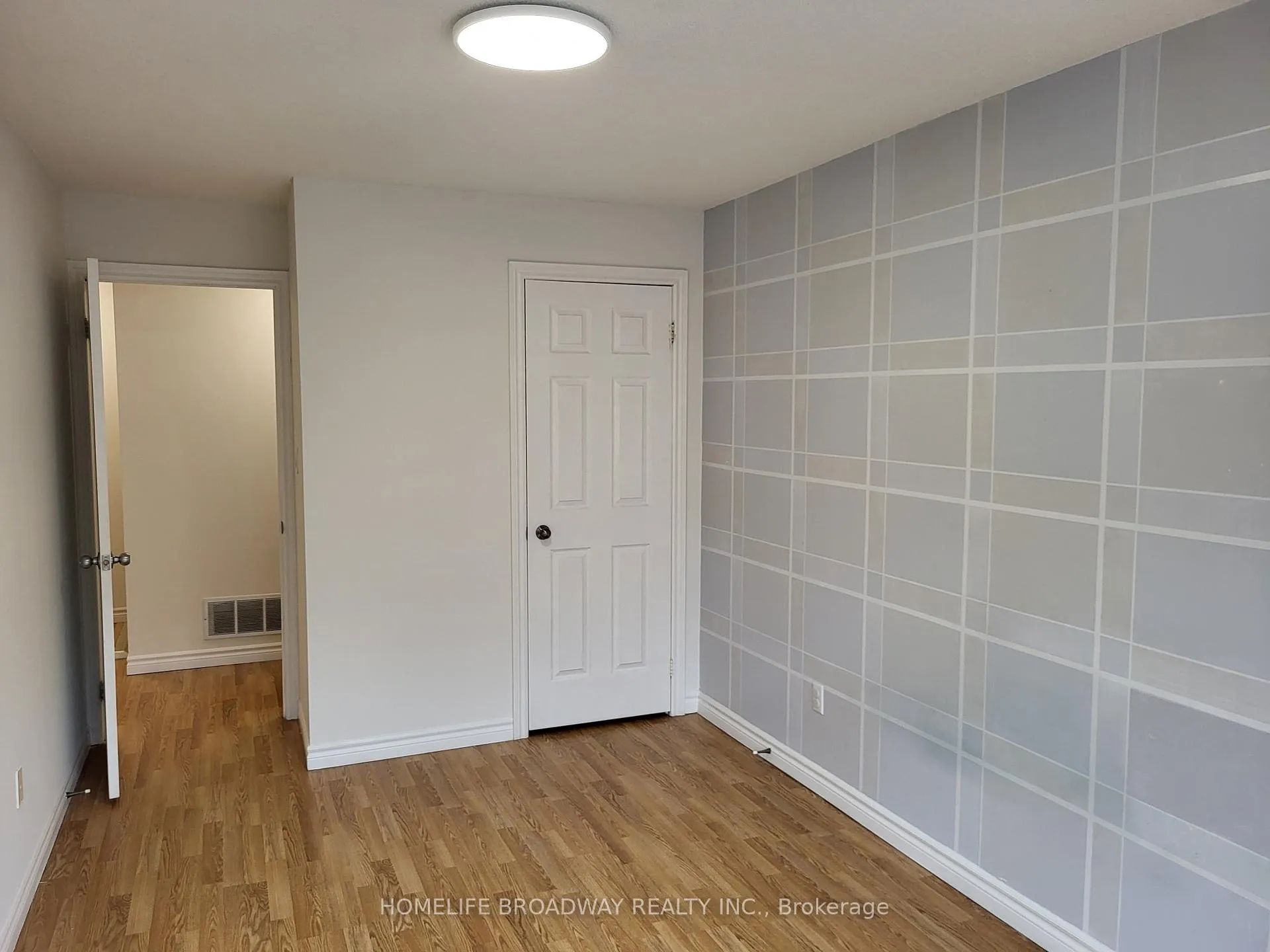 Photo 6 of Unit 44, 151 Townsgate Drive, Vaughan, Crestwood-Springfarm-Yorkhill — HOMEH