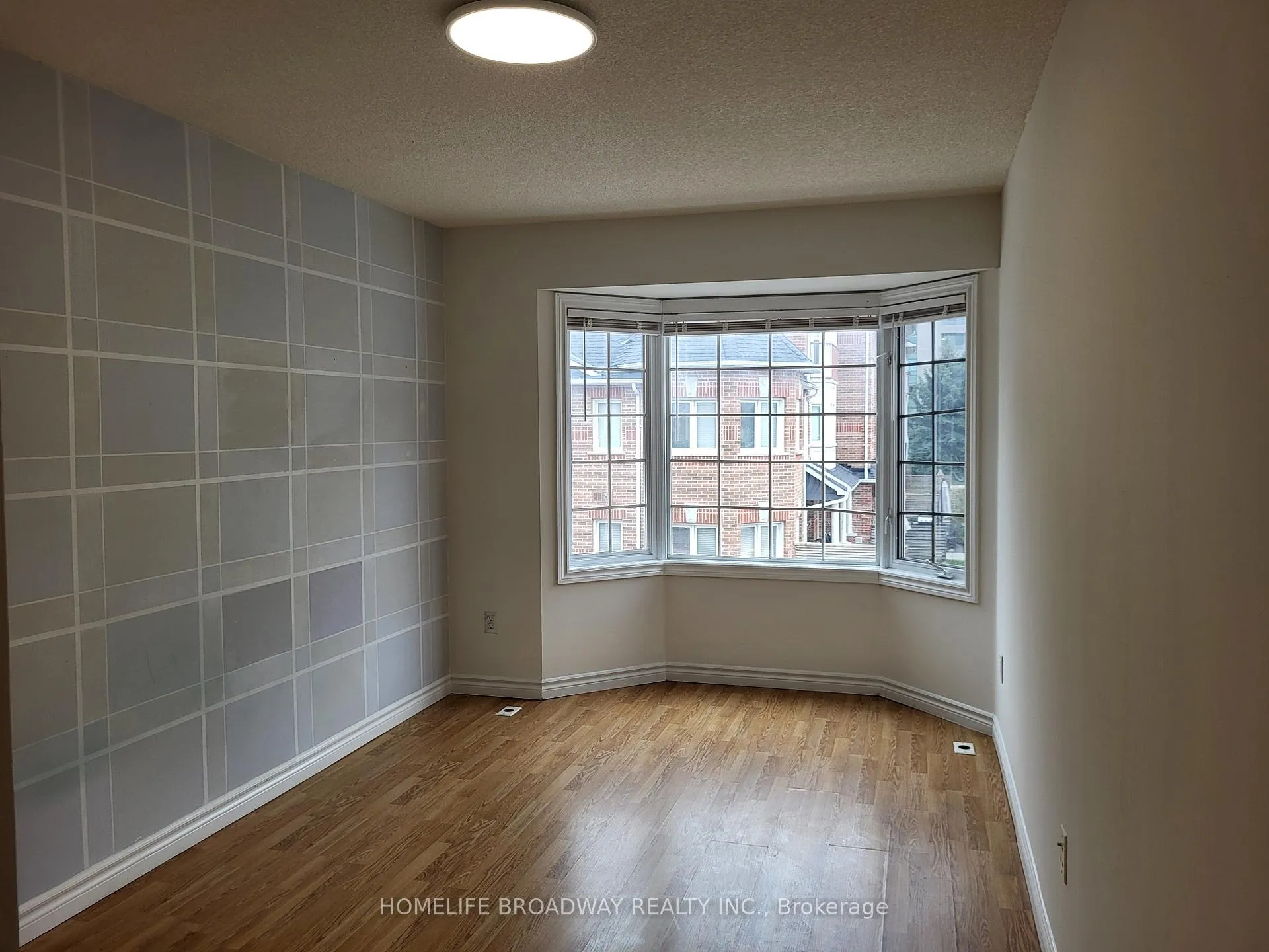 Photo 15 of Unit 44, 151 Townsgate Drive, Vaughan, Crestwood-Springfarm-Yorkhill — HOMEH