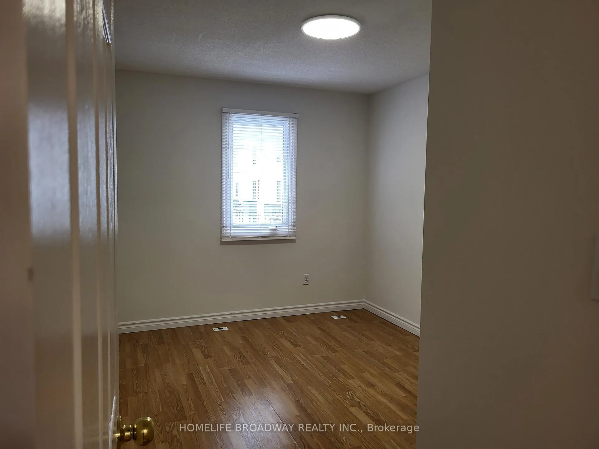 Photo 16 of Unit 44, 151 Townsgate Drive, Vaughan, Crestwood-Springfarm-Yorkhill — HOMEH