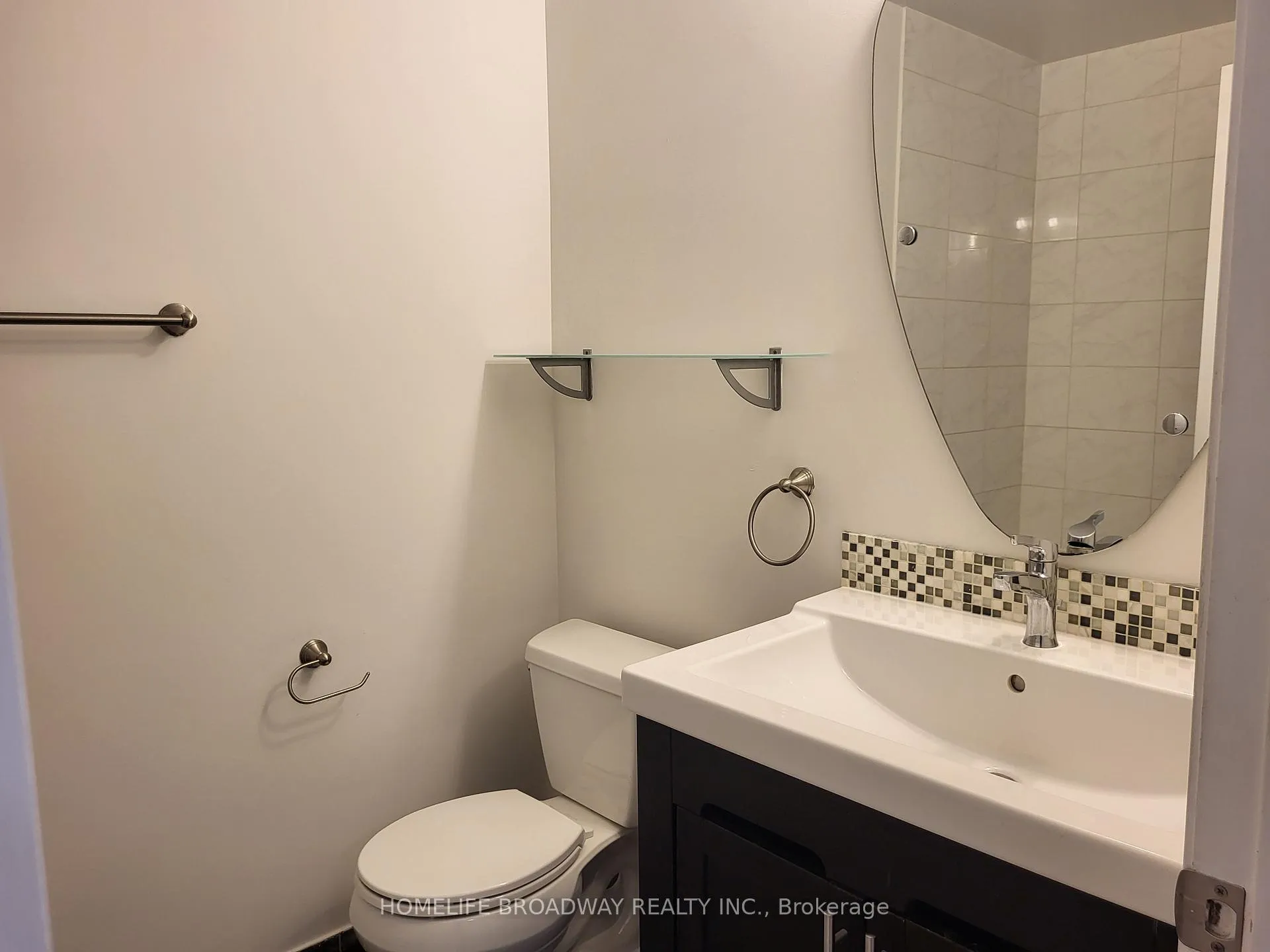 Photo 17 of Unit 44, 151 Townsgate Drive, Vaughan, Crestwood-Springfarm-Yorkhill — HOMEH