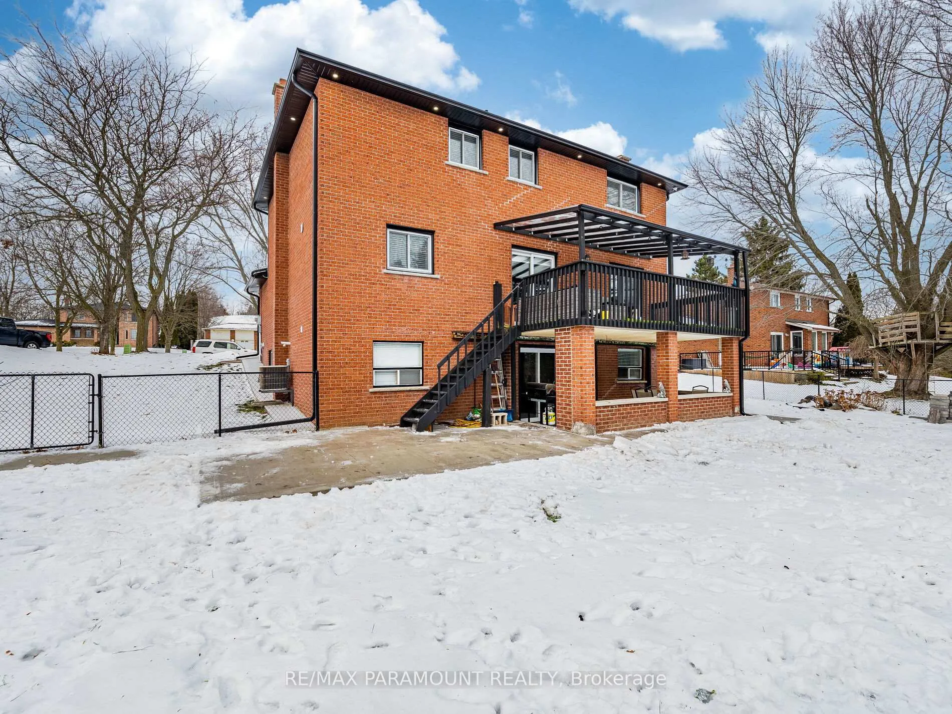 Photo 48 of 49 Marilyn Street, Caledon, Caledon East — HOMEH