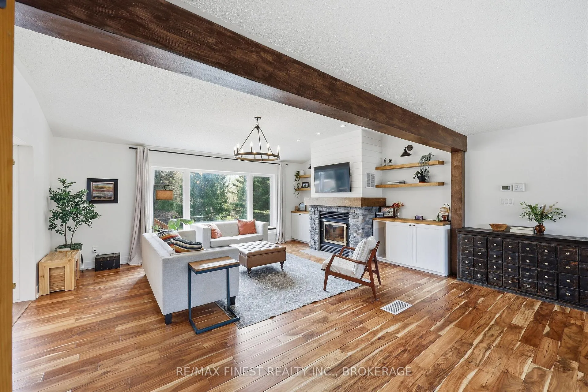 Photo 7 of 3010 Lakefield Drive, Frontenac, Frontenac South — HOMEH