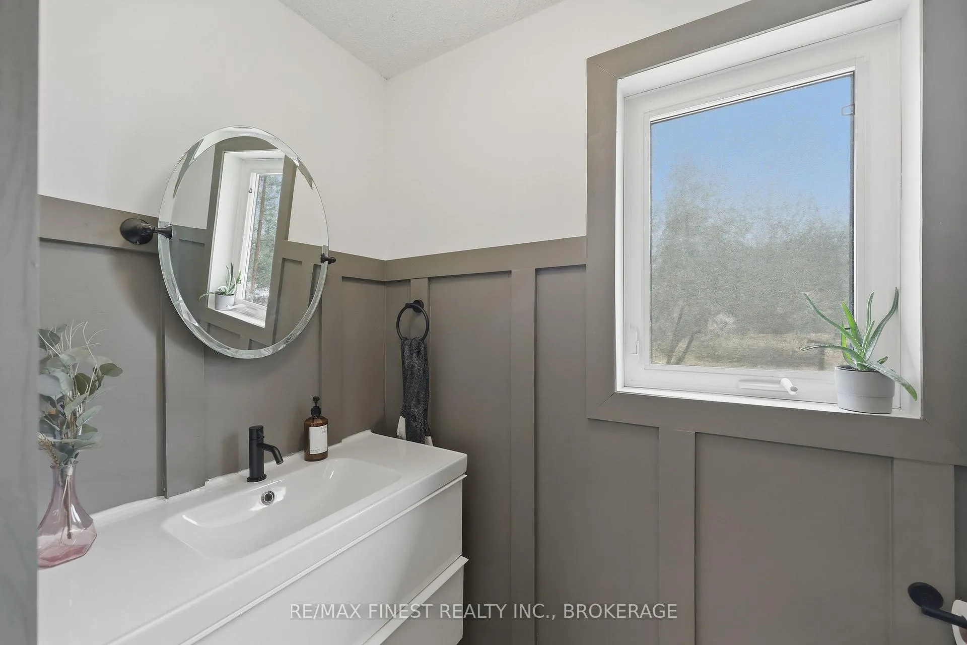 Photo 21 of 3010 Lakefield Drive, Frontenac, Frontenac South — HOMEH