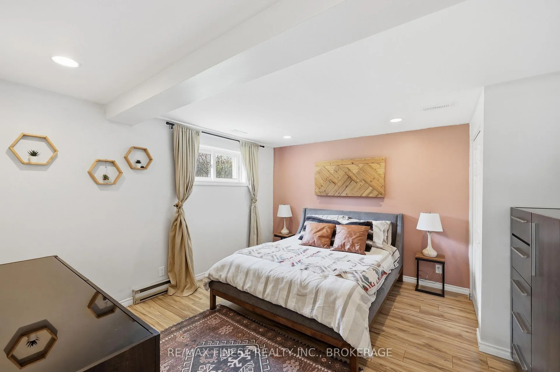 Photo 35 of 3010 Lakefield Drive, Frontenac, Frontenac South — HOMEH