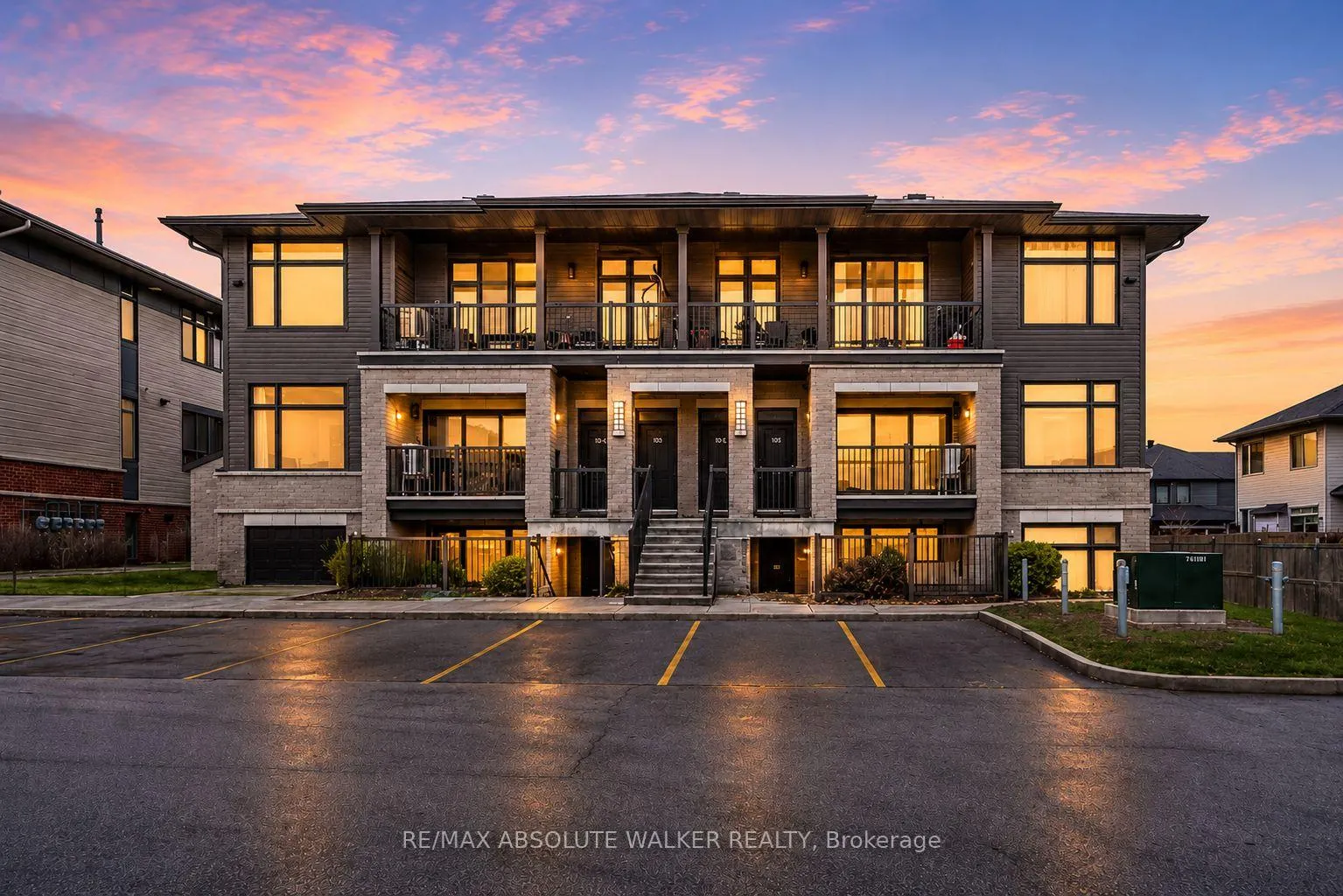 Photo 1 of Unit E, 10 Jaguar Private, Ottawa, Kanata - Emerald Meadows/Trailwest — HOMEH