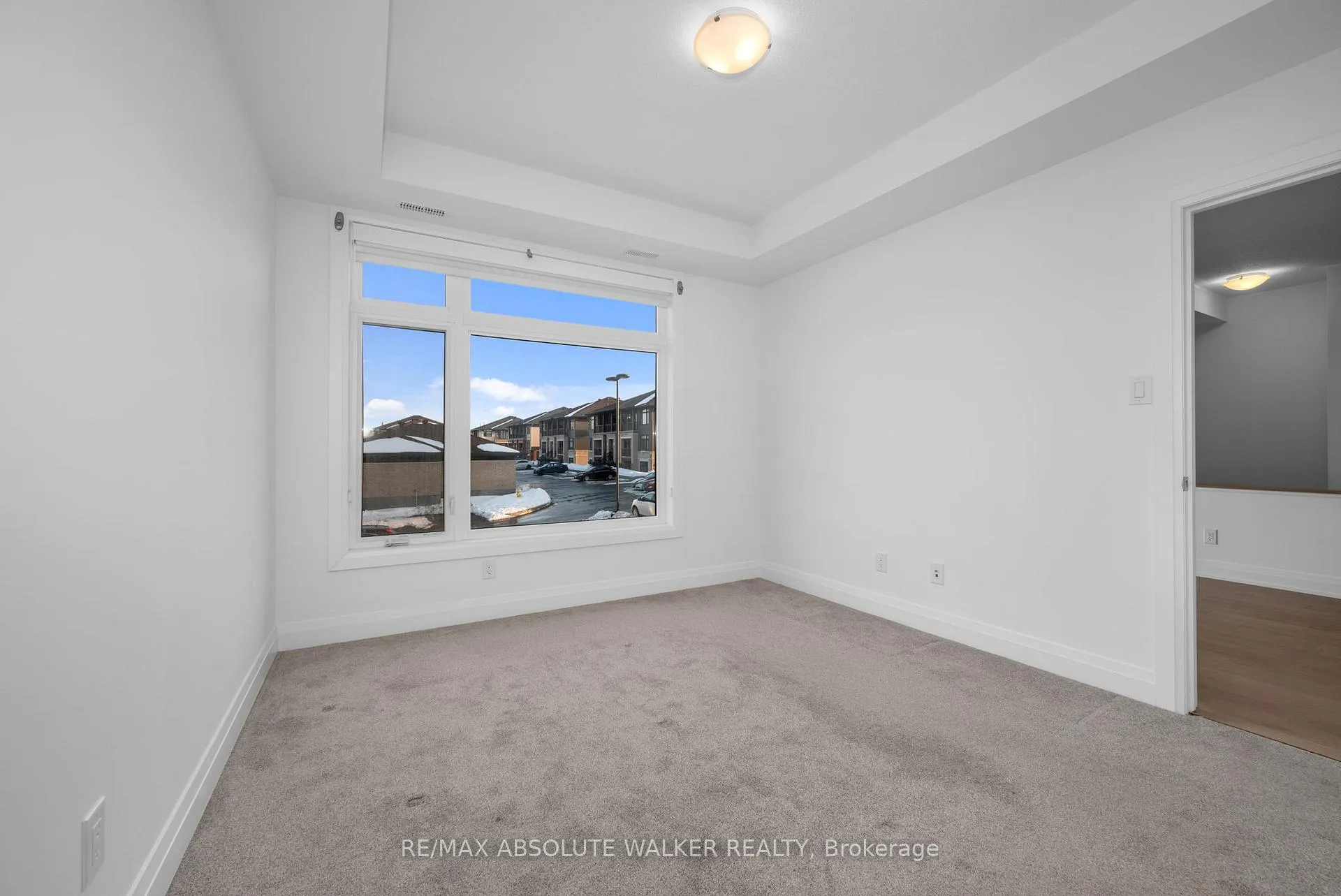 Photo 15 of Unit E, 10 Jaguar Private, Ottawa, Kanata - Emerald Meadows/Trailwest — HOMEH