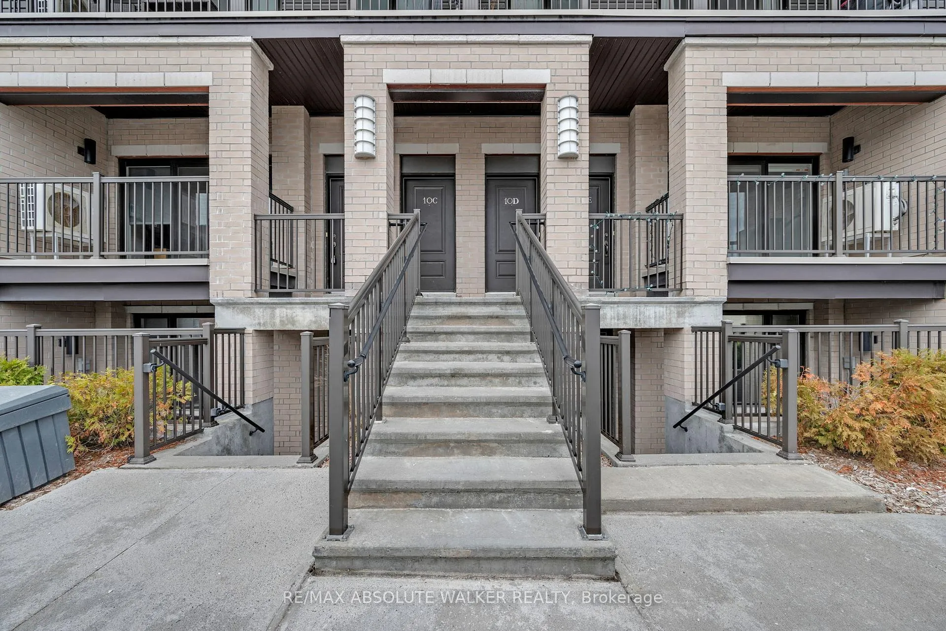 Photo 23 of Unit E, 10 Jaguar Private, Ottawa, Kanata - Emerald Meadows/Trailwest — HOMEH