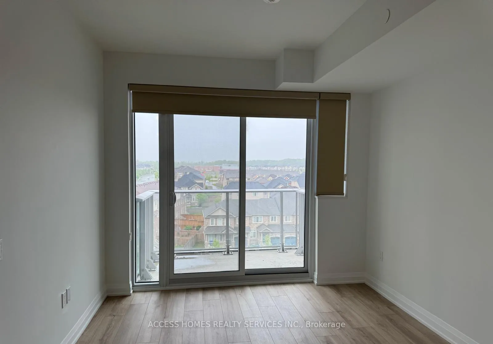 Photo 9 of Unit 602, 412 Silver Maple Road, Oakville, Joshua Meadows — HOMEH