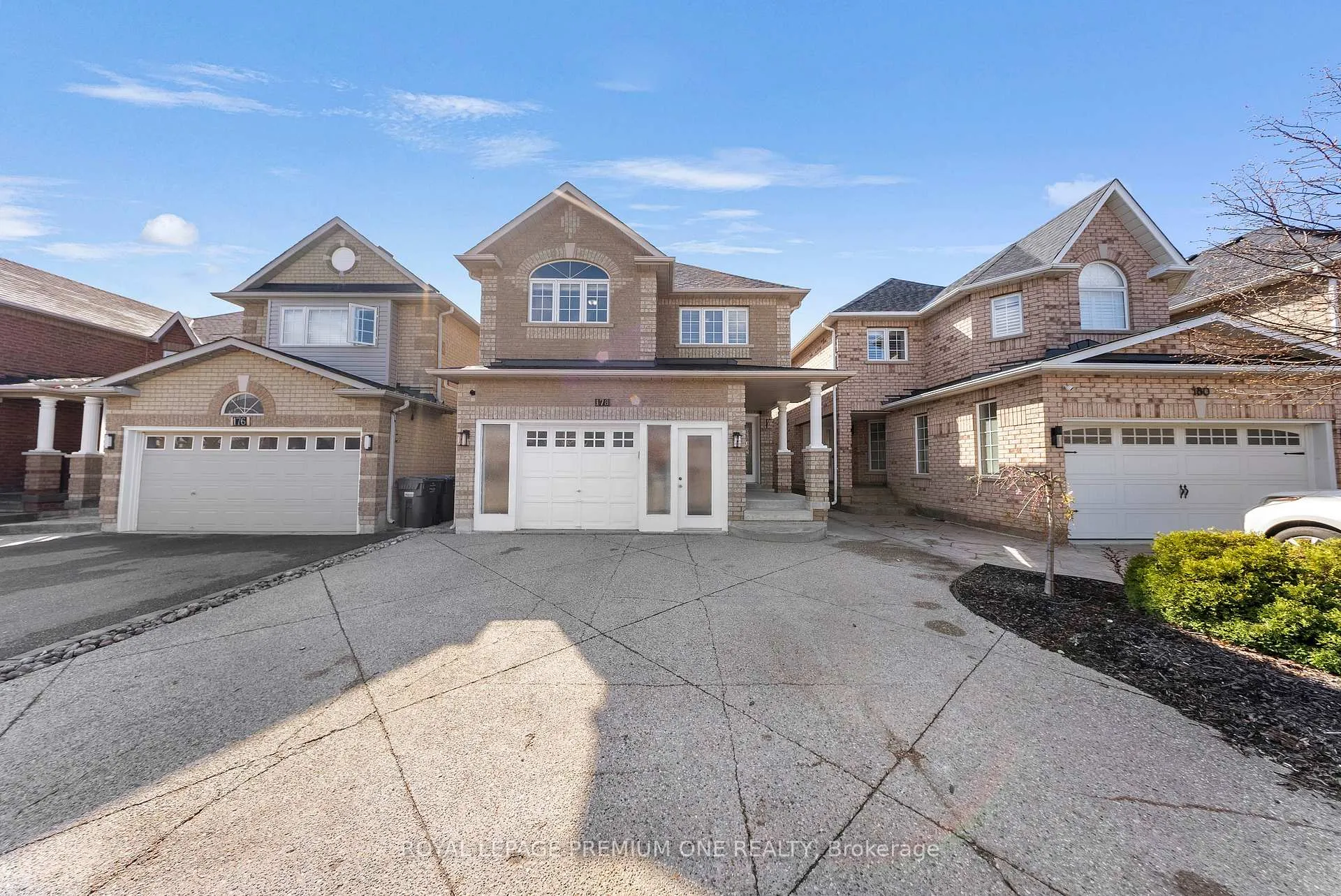 Photo 2 of 178 Cedargrove Road, Caledon, Bolton West — HOMEH