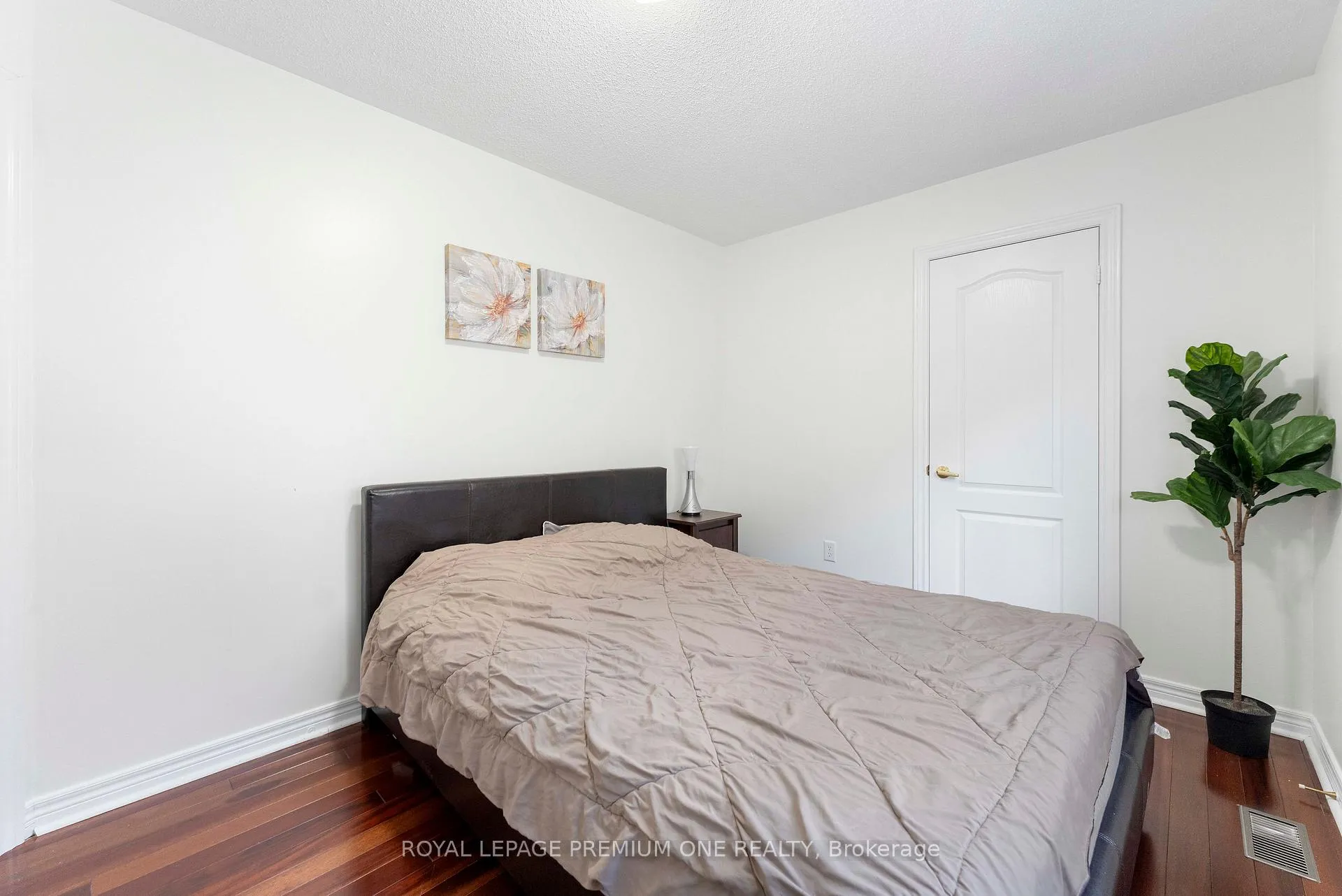 Photo 32 of 178 Cedargrove Road, Caledon, Bolton West — HOMEH