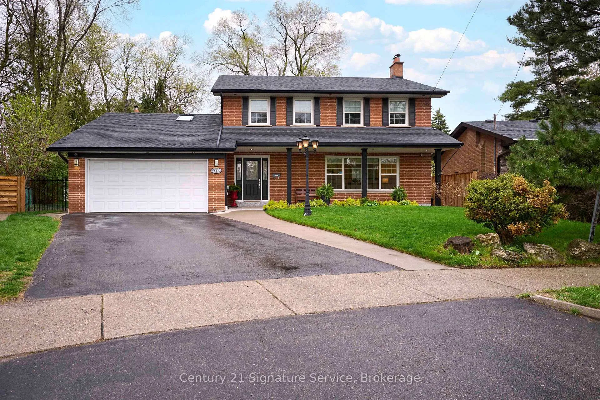 Photo 1 of 2235 Denise Road, Mississauga, Lakeview — HOMEH