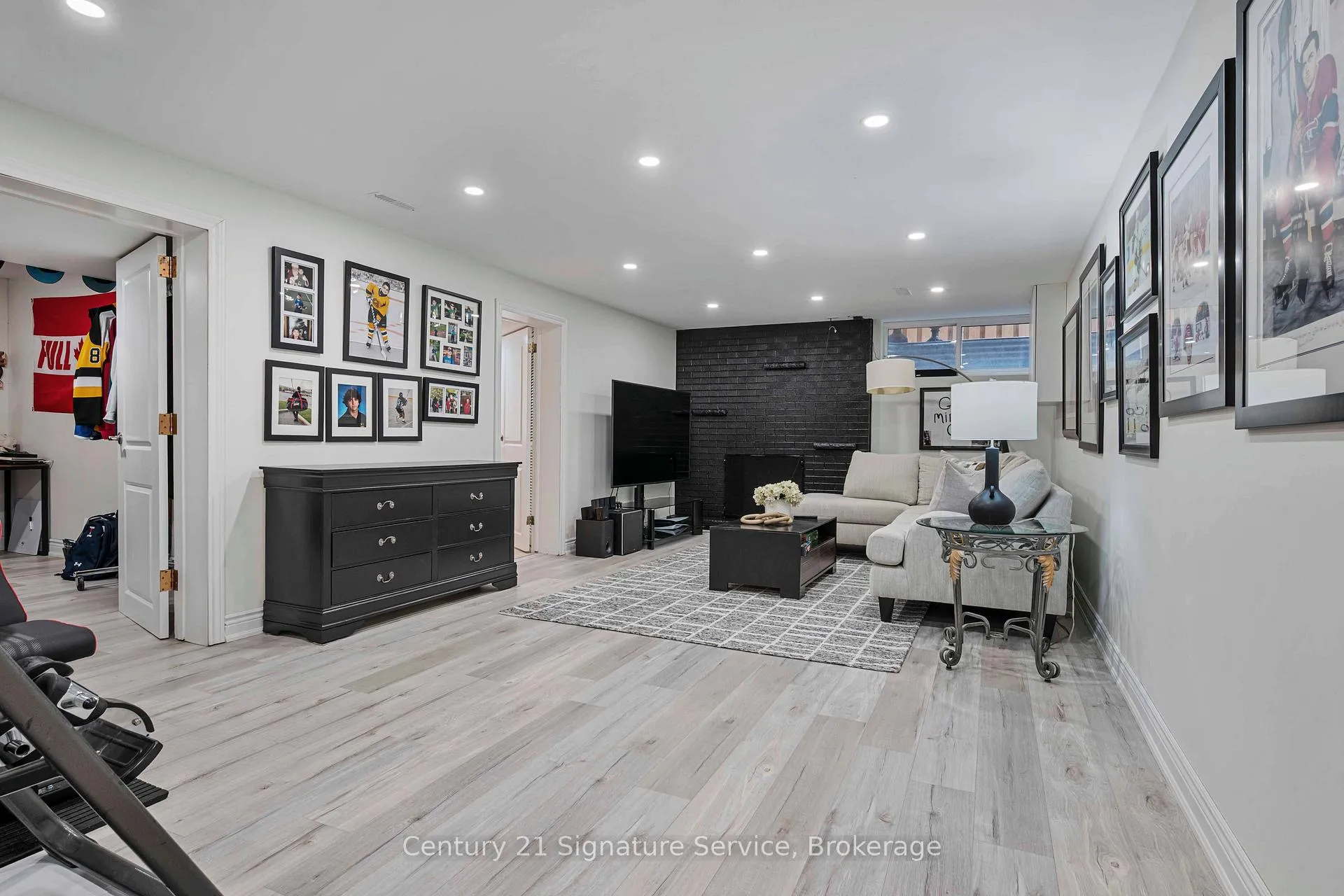 Photo 31 of 2235 Denise Road, Mississauga, Lakeview — HOMEH