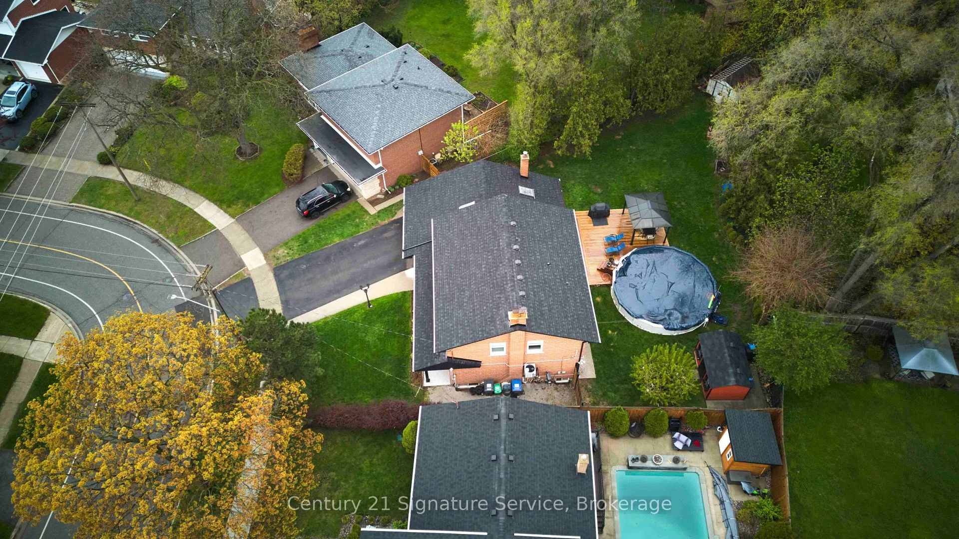Photo 39 of 2235 Denise Road, Mississauga, Lakeview — HOMEH
