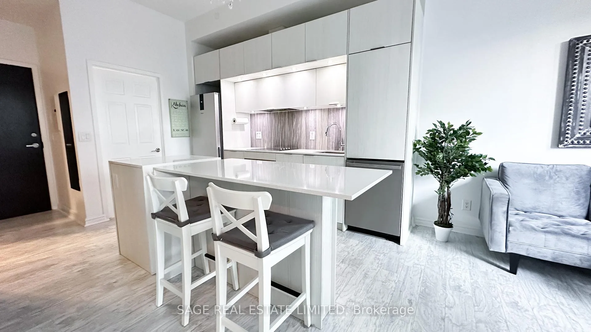 Photo 5 of Unit 405, 55 Regent Park Boulevard N, Toronto, Regent Park — HOMEH