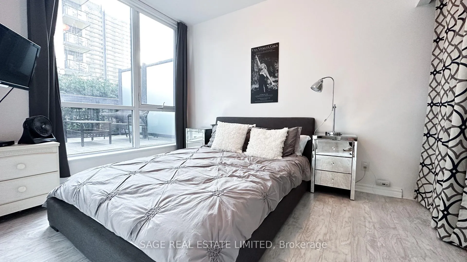 Photo 8 of Unit 405, 55 Regent Park Boulevard N, Toronto, Regent Park — HOMEH